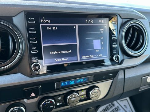 Used 2023 Toyota Tacoma 4x4 Double Cab image 26