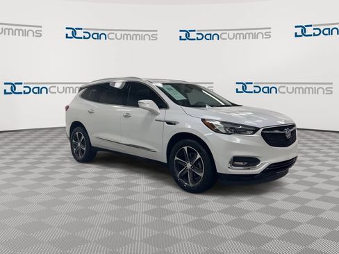 Used 2020 Buick Enclave Essence w/ Sport Touring Edition AWD/4WD image 2