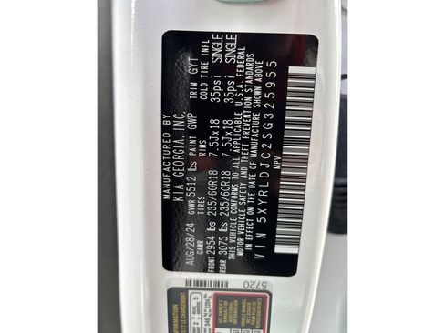 Certified 2025 Kia Sorento S image 16