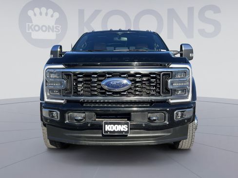 Used 2024 Ford F450 Platinum w/ FX4 Off-Road Package image 11