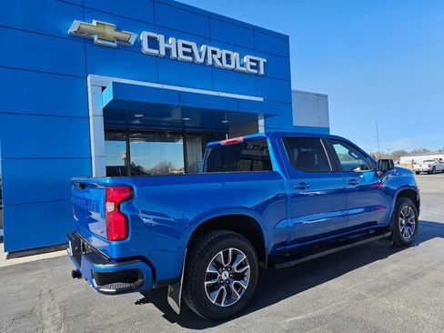 Used 2024 Chevrolet Silverado 1500 RST w/ Z71 Off-Road Package AWD/4WD image 3