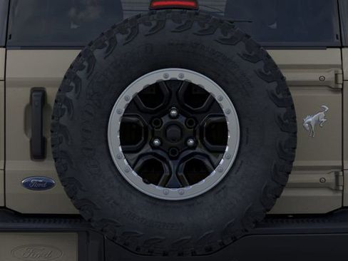 New 2026 Ford Bronco Badlands image 24