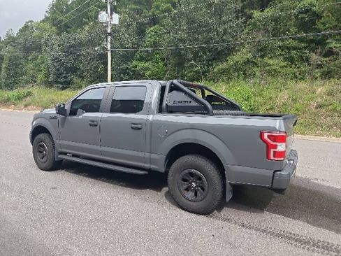 Used 2018 Ford F150 XL w/ Equipment Group 101A Mid AWD/4WD image 4