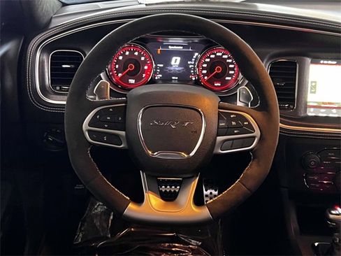 New 2023 Dodge Charger SRT Hellcat w/ Harman/Kardon Audio Group image 27