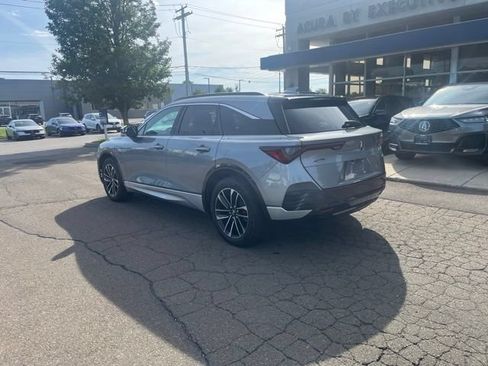 Used 2024 Acura ZDX A-Spec AWD/4WD image 8
