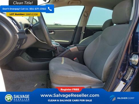Used 2014 Toyota Prius Two FWD image 9