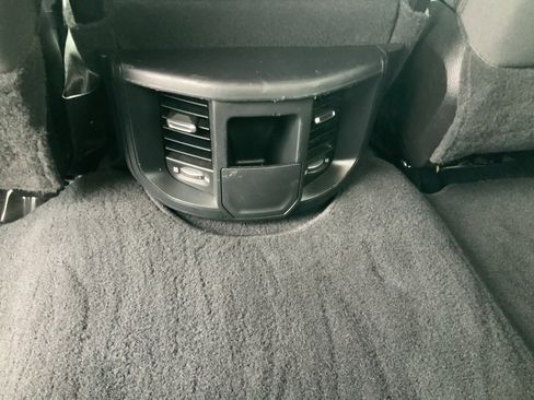 Used 2022 RAM 3500 Big Horn image 23