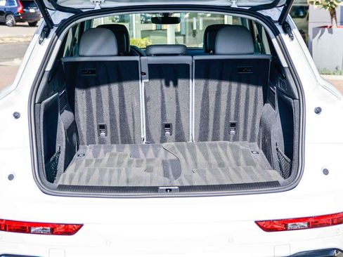 Certified 2023 Audi Q5 2.0T Premium Plus image 28