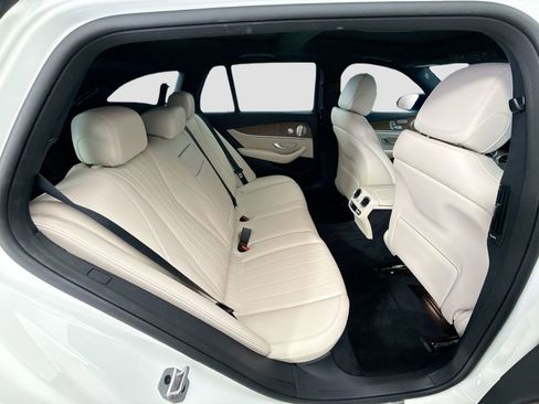 Used 2022 Mercedes-Benz E 450 4MATIC All-Terrain Wagon image 21