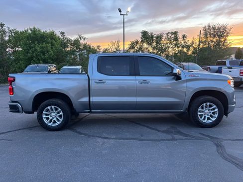 Used 2025 Chevrolet Silverado 1500 LT AWD/4WD image 4