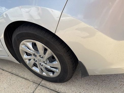 Used 2018 Hyundai Elantra SE image 8