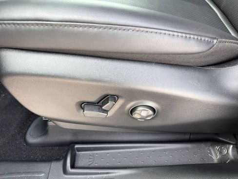 New 2026 Chrysler Pacifica Select image 14