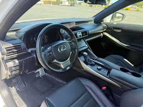 Used 2017 Lexus IS 350 F Sport w/ F Sport Package RWD image 16