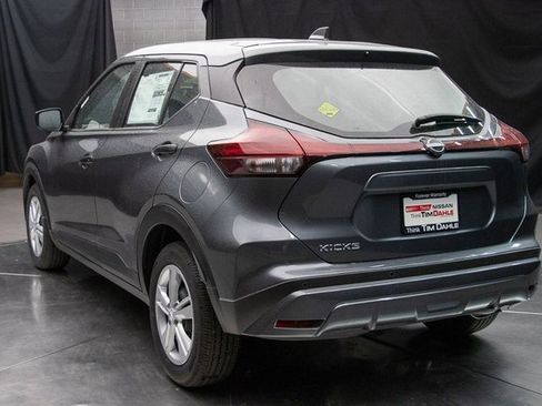 New 2025 Nissan Kicks Play S image 10