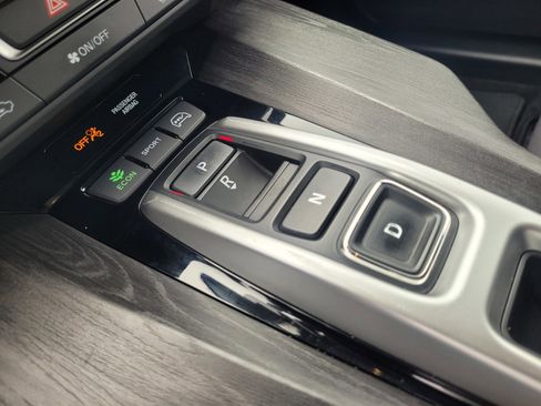 Used 2018 Honda Clarity Plug-In Hybrid image 21