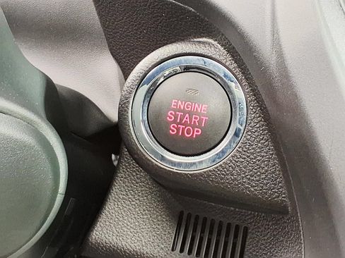 Used 2026 Subaru Forester Premium AWD/4WD image 18