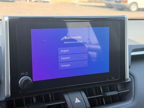 Used 2025 Toyota RAV4 XLE w/ Convenience Package AWD/4WD image 17