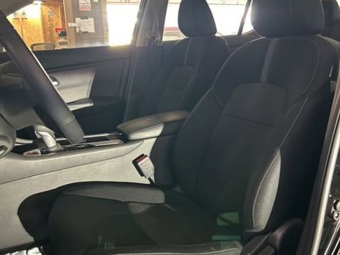 Used 2025 Nissan Sentra SV w/ All-Weather Package image 34