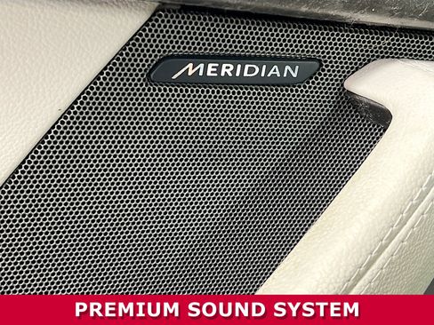 Used 2014 Jaguar F-TYPE Convertible image 18