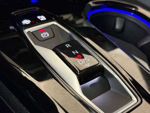 New 2025 Audi SQ5 Premium Plus image 18