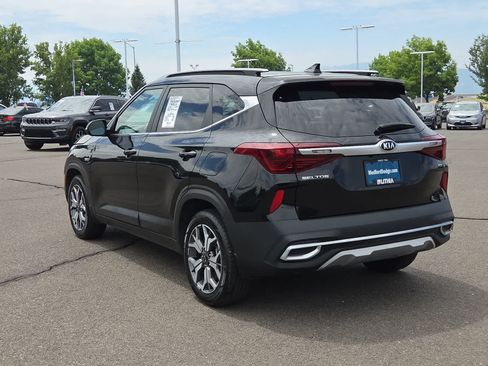 Used 2021 Kia Seltos EX AWD/4WD image 12