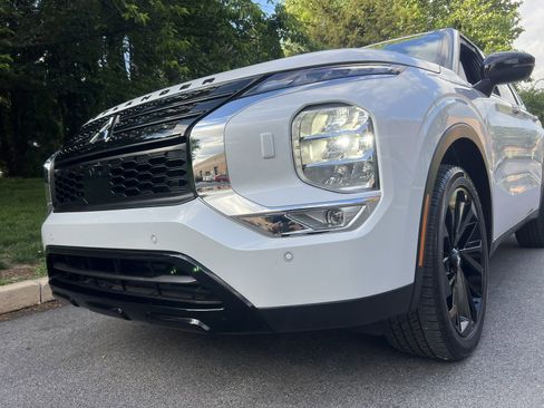 Used 2024 Mitsubishi Outlander SE Black Edition AWD/4WD image 71