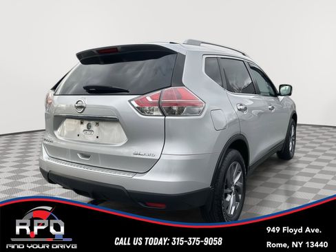 Used 2016 Nissan Rogue SL w/ SL Premium Package image 5