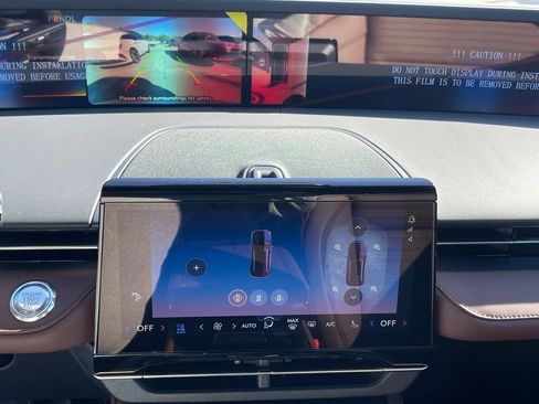 New 2026 Lincoln Nautilus Reserve w/ Jet Appearance Package image 4