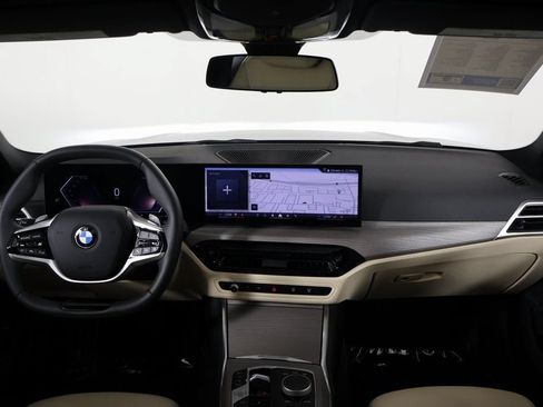 Used 2026 BMW 330i Sedan w/ Convenience Package RWD image 8