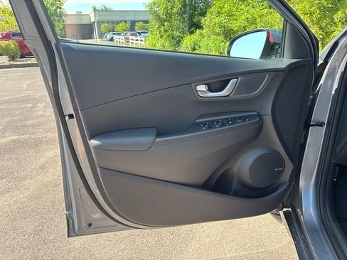 Used 2020 Hyundai Kona Ultimate AWD/4WD image 18