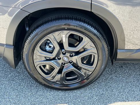 Certified 2025 Subaru Ascent Onyx Edition w/ Onyx Package image 17