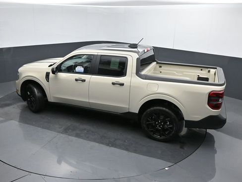 New 2025 Ford Maverick XLT w/ XLT Luxury Package image 40