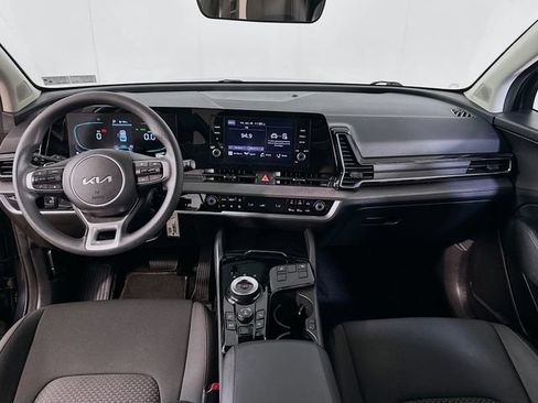 Used 2023 Kia Sportage LX AWD/4WD image 18
