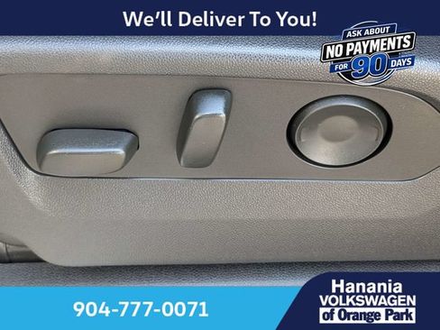 Used 2023 Chevrolet Silverado 1500 LT w/ Leather Package AWD/4WD image 20