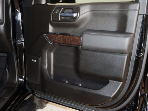 Used 2021 GMC Sierra 1500 Denali AWD/4WD image 65