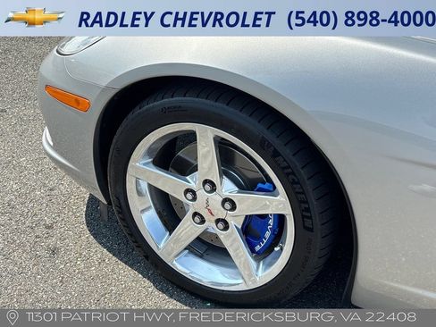 Used 2008 Chevrolet Corvette Coupe w/ Preferred Equipment Group RWD image 13