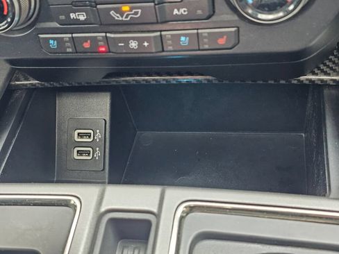 Used 2019 Ford F150 Raptor w/ Equipment Group 802A Luxury AWD/4WD image 30