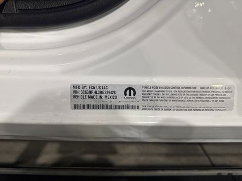 Used 2024 RAM 3500 Big Horn image 27