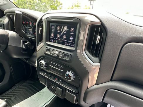 Used 2026 Chevrolet Silverado 1500 Custom Trail Boss AWD/4WD image 15