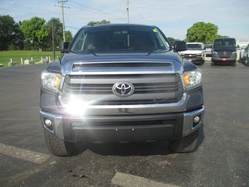 Used 2014 Toyota Tundra SR5 AWD/4WD image 13