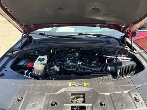 Used 2023 Jeep Grand Cherokee Limited image 45