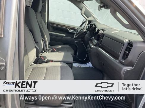 Used 2023 Chevrolet Silverado 1500 LT image 20