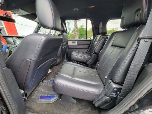Used 2017 Ford Expedition Limited AWD/4WD image 17