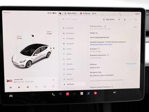 Used 2021 Tesla Model 3 Standard Range Plus RWD image 33