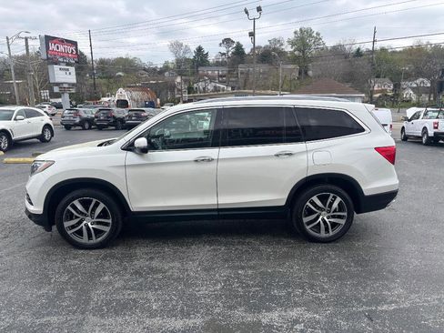 Used 2016 Honda Pilot Elite image 2