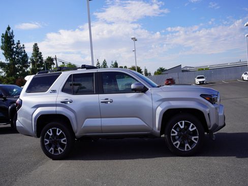 New 2025 Toyota 4Runner TRD Sport image 4