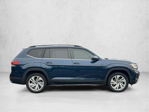 Used 2023 Volkswagen Atlas SE FWD image 4