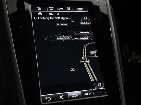 Used 2023 Lamborghini Huracan EVO image 10