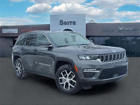 Certified 2023 Jeep Grand Cherokee Limited image 1
