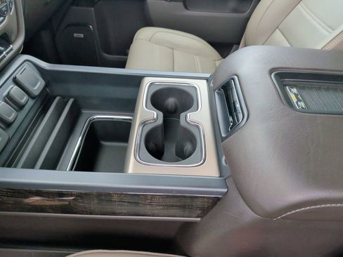 Used 2016 GMC Sierra 3500 Denali w/ Duramax Plus Package AWD/4WD image 18